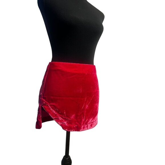 FREE PEOPLE ANNALISE VELVET MINI, WITH SLIT ON THE SIDE, Bewitched, DARK ROMANCE - Picture 2 of 8